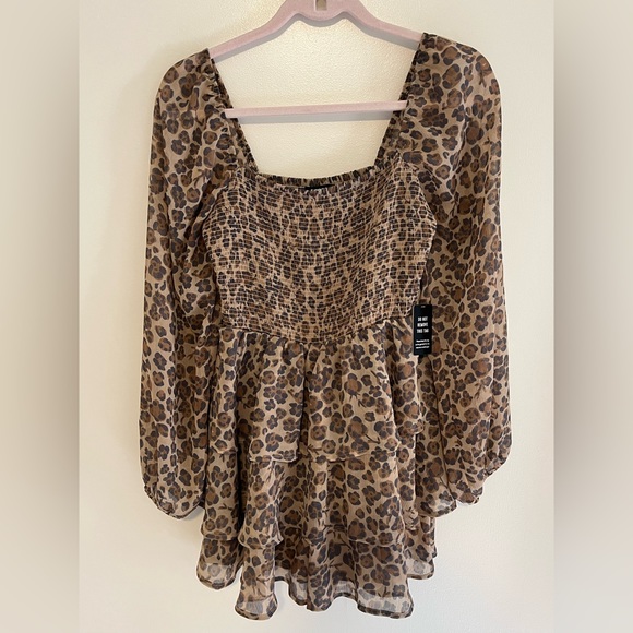 Cheetah print romper from express - Picture 3 of 4